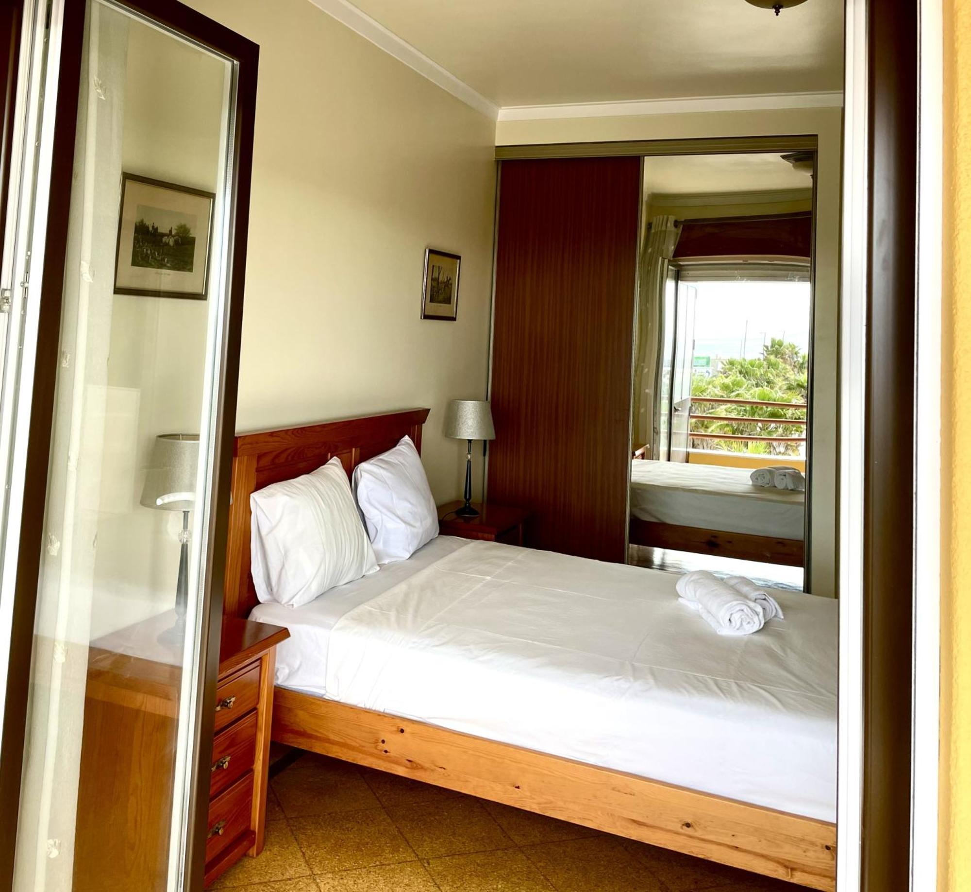 Cosy Sea View Apartment Costa de Caparica Ngoại thất bức ảnh